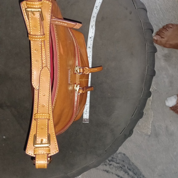 Dooney and Bourke Pebble Leather bag mid size - Picture 2 of 9